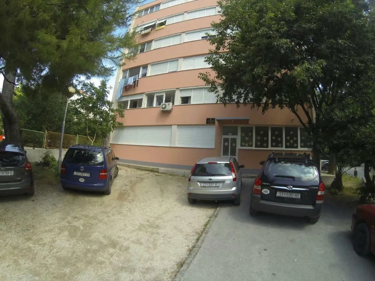 Apartment Marko 1 Split